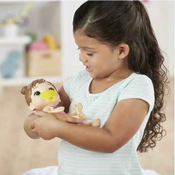 Baby Alive Splash\'n Snuggle Baby Brown Hair Doll For Water Play, With Accessori - Picture 4 of 6